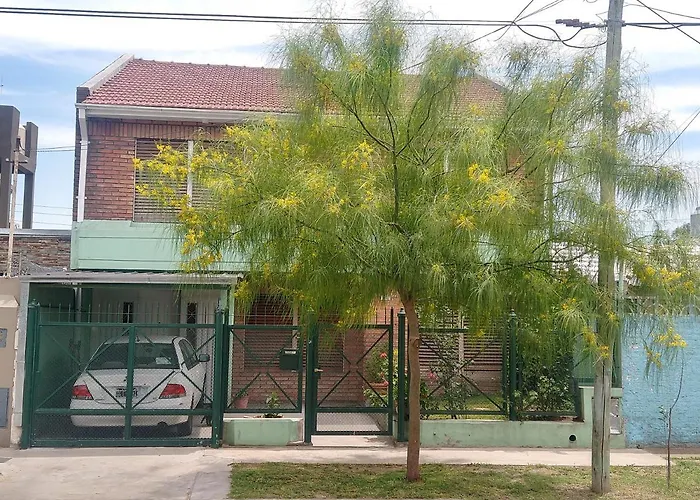 Departamento En Luis Guillon