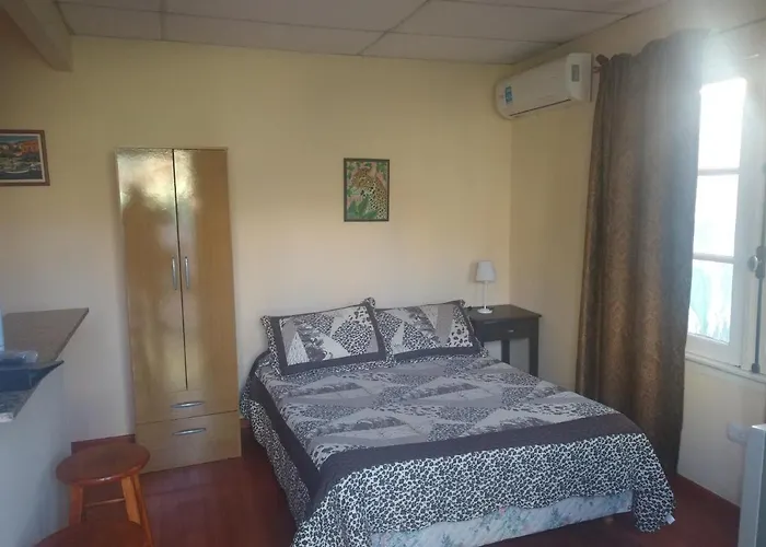 Departamento En Luis Guillon